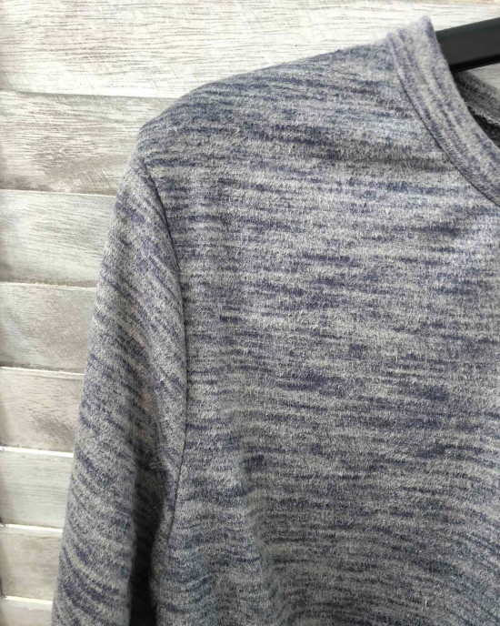 ΜΠΛΟΥΖΑ CROP TOP ΜΑΚΡΥΜΑΝΙΚΗ ΜΠΛΟΥΖΑ CROP TOP ΜΑΚΡΥΜΑΝΙΚΗ